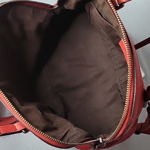 GIVEAWAY RAFFLE ENTRY ๐๏ธ Authentic GUCCI Red/Poppy Mini Dome Bag ๐ฅณ - Picture 11 of 15